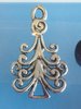 Bedel zilver kerstboom met krullen 20x15mm p/st
