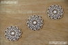 Chipboard Doily Lace 3 rosettes p/2t 4x4cm
