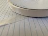 Seambinding Off white Eggshell F59 15mm p/mtr kreukellint 