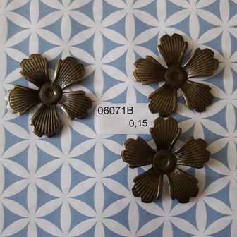 Filigraan 3.45cm p/st bloem klein brons