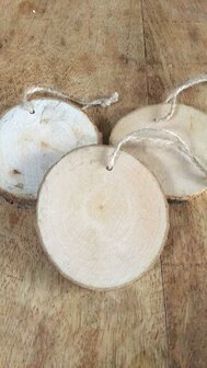 Boomschijven met koordje 7.5cm p/3st hout