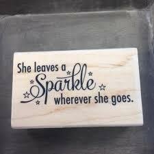 Stempel She leaves a sparkle 8.3x5cm p/st hout
