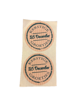 Stickers 25 december p/500st kerstige groetjes 3.5cm kraft