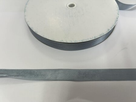 Seambinding Lace blue  F95 15mm p/mtr kreukellint 