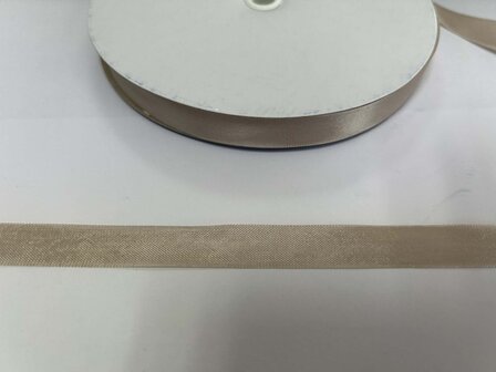 Seambinding Mushroom beige F104 15mm p/mtr kreukellint 