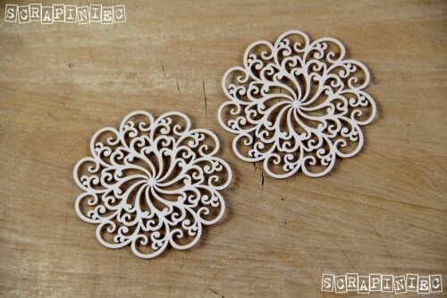 Chipboard Doily Lace 2 rosettes p/2t 6x6cm