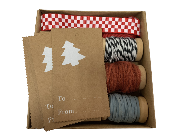 Cadeauset 3 klossen 12 labels kerstboom Lintje p/set