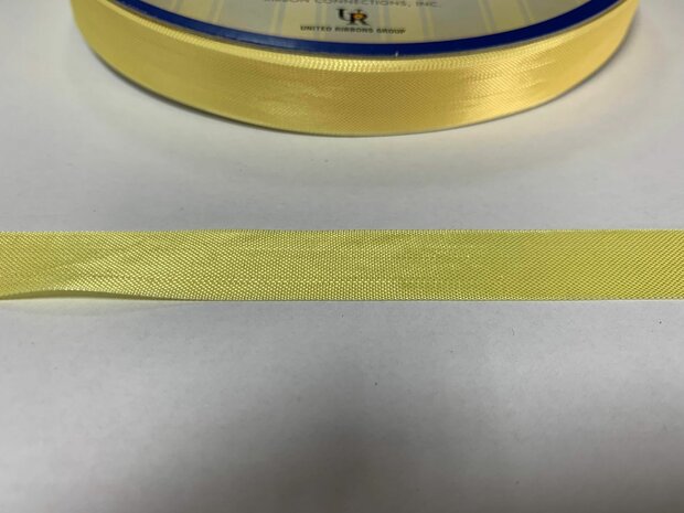 Seambinding lichtgeel mimosa Yellow F81 15mm p/mtr kreukellint 