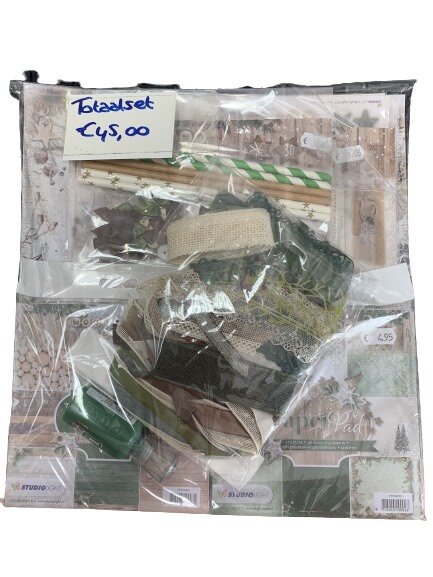 Totaalset Studio light winter feelings 18-delig scrappapier p/set