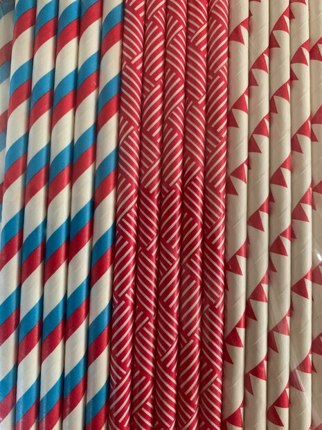 Rietjes assorti rood-wi-bl/gevlochten rood/vlag rood p/15st