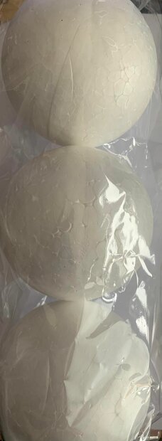 Piepschuimbollen Maat 2 zakje 8.5cm p/3st